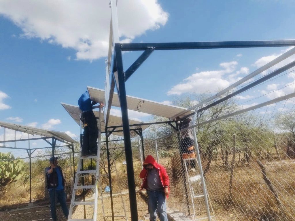 599945121_122196421970537929_1503196215187546222_n